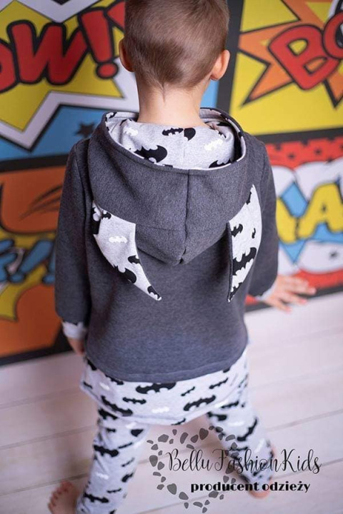 Ocieplany komplet/dres BATMAN uszy Ocieplany komplet/dres BATMAN uszy