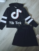 Bluza z kapturem TIK TOK - czarna