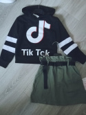 Bluza z kapturem TIK TOK - czarna