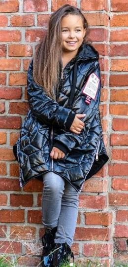 Quilted winter jacket with tape and ziers