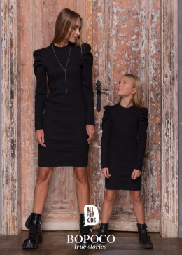 Striped dress with ruffled sleeves - black