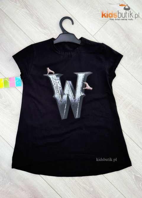 Przedłużana bluzka Wednesday z W - czarna Przedłużana bluzka Wednesday z W - czarna