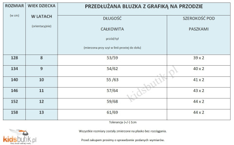 Przedłużana bluzka Wednesday z W - czarna Przedłużana bluzka Wednesday z W - czarna