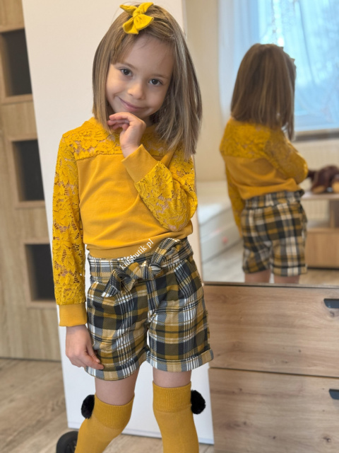 Elegancka bluzka z koronką - musztardowa Elegancka bluzka z koronką - musztardowa